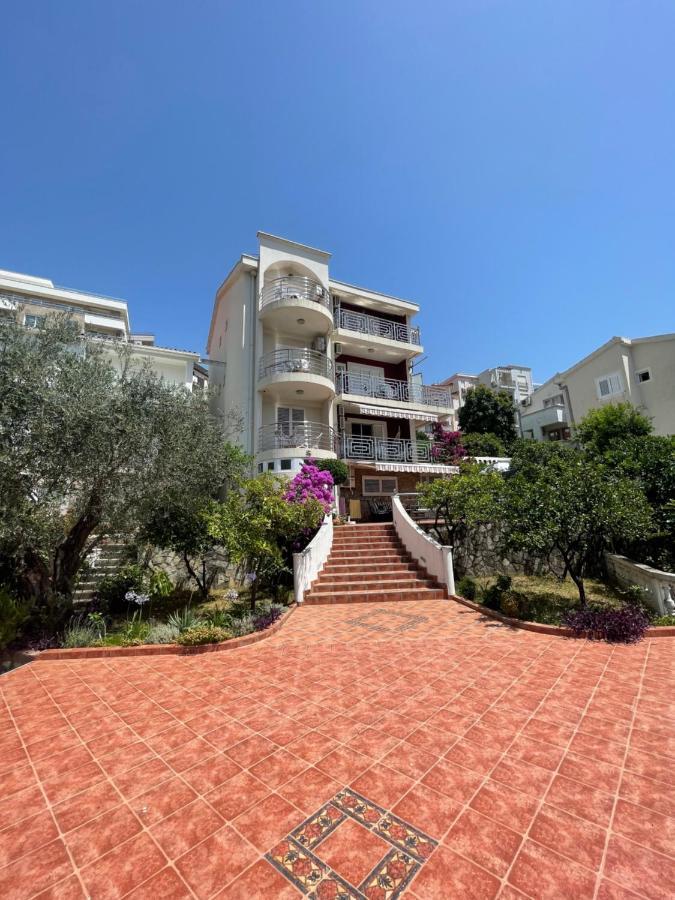 Apartmani Iva Becici Ngoại thất bức ảnh